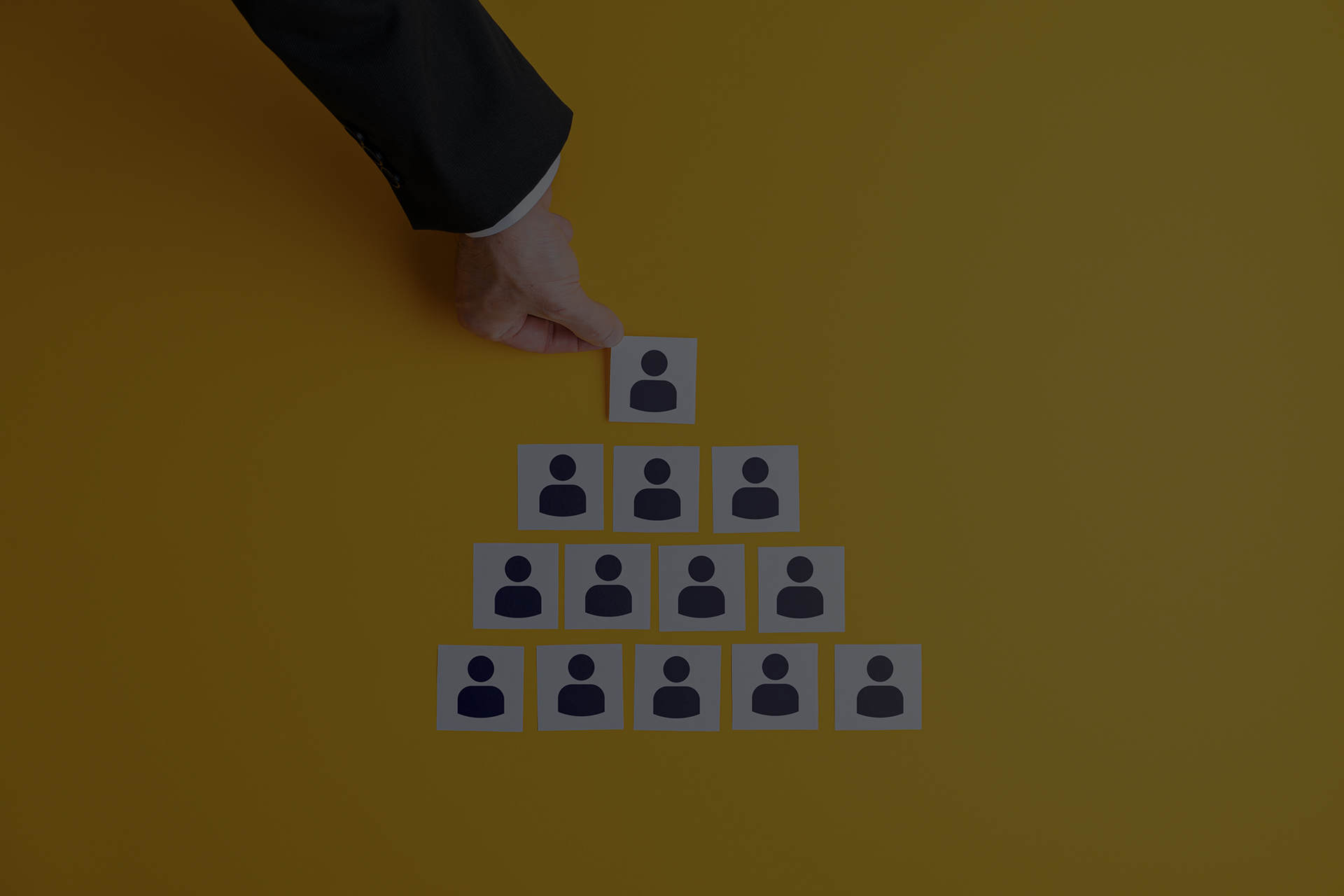 conceptual-image-of-business-hierarchy-U6J8AZ3jms.jpg